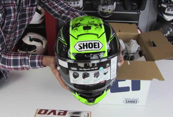 UNBOXING - Nuevo Shoei X-SPIRIT 3 LAVERTY TC4